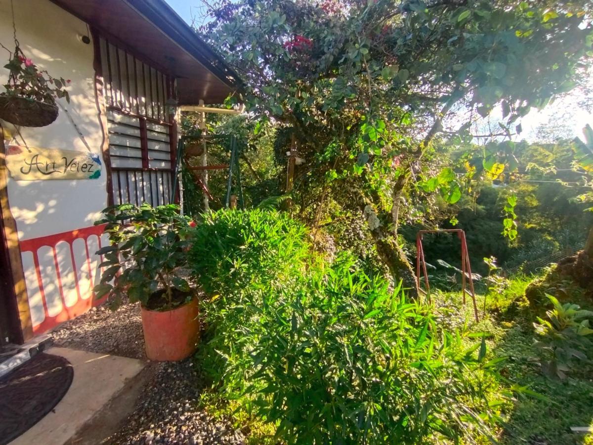 Hotel Casa Turistica Art-Velez Salento Zewnętrze zdjęcie