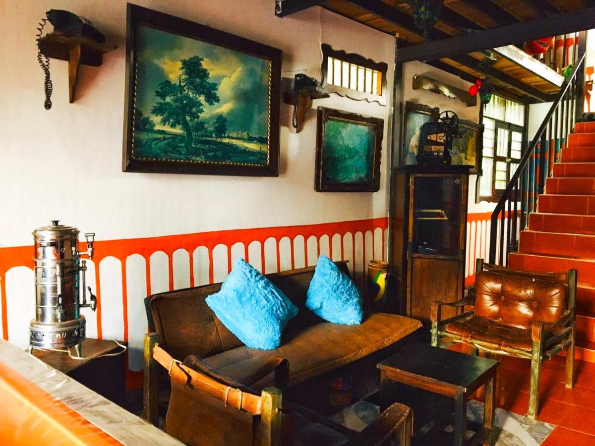 Hotel Casa Turistica Art-Velez Salento Zewnętrze zdjęcie